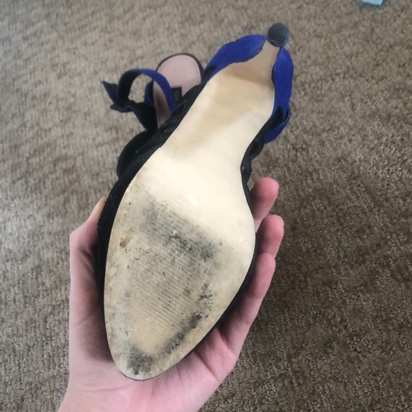 Blue and black heels - Picture 3 of 3